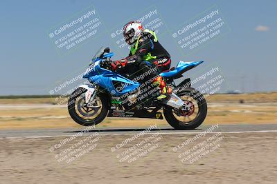 media/Sep-04-2023-Lets Ride (Mon) [[34443f911e]]/B Group/1220pm (Wheelie Bump)/